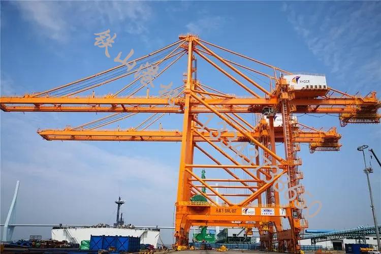 山東棗莊岸橋廠(chǎng)家岸橋?qū)崟r(shí)監(jiān)控設(shè)備各運(yùn)行狀態(tài)